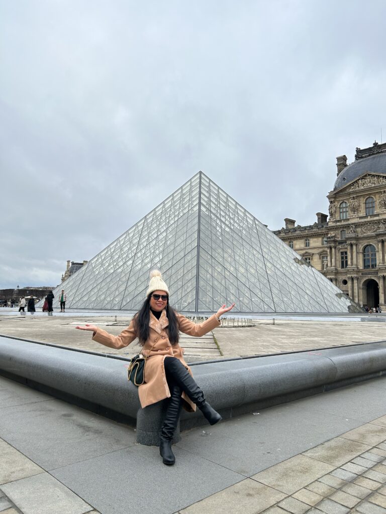 louvre museum paris france