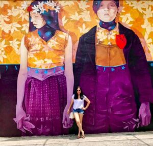 sheila at wynnwood walls mural flowers in miami