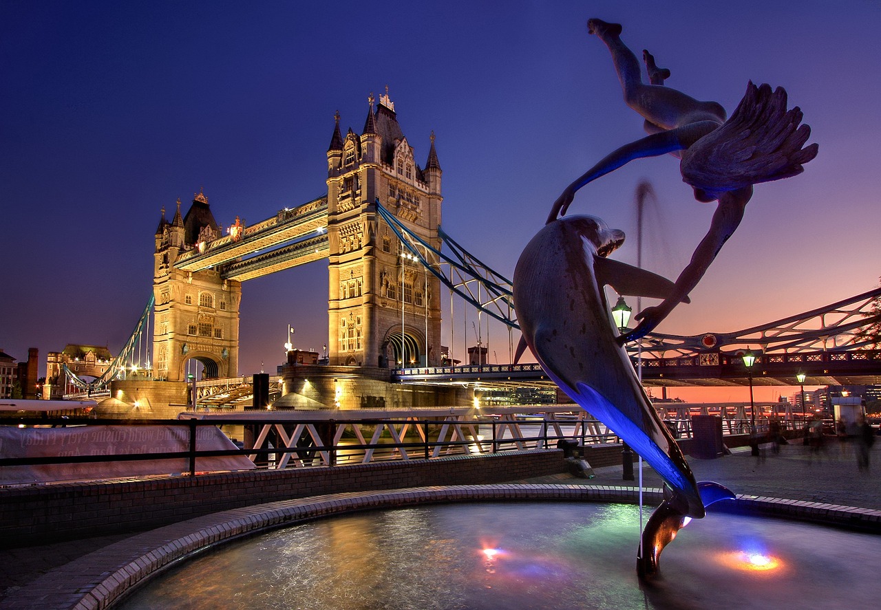 london tower bridge uk