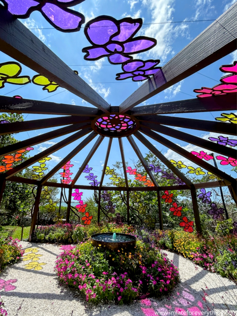 Tiffany Exhibit Selby Gardens Sarasota: A Beautiful Experience