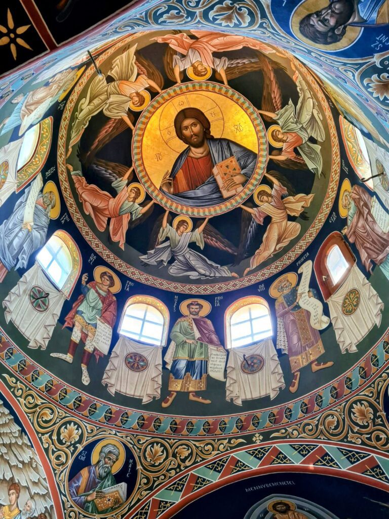 most beautiful church ceilings in the world Temple of Saint Sava, Belgrade, Serbia