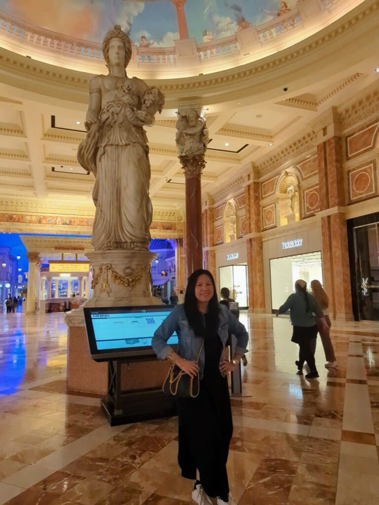 the goddess fortuna statues at caesars palace