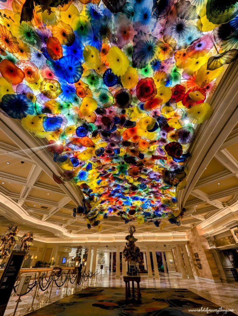 bellagio chihuly fiori di como glass art ceiling