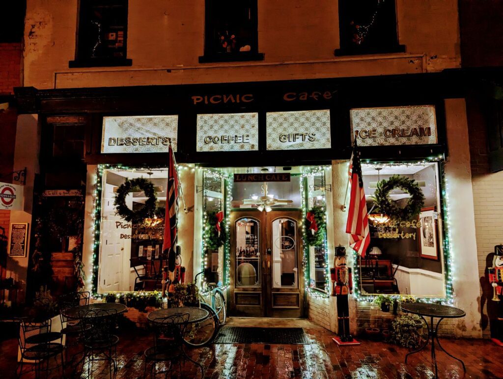 boutique store in dahlonega georgia
